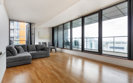 Proton Tower Canary Wharf: River View, Furnished, E14